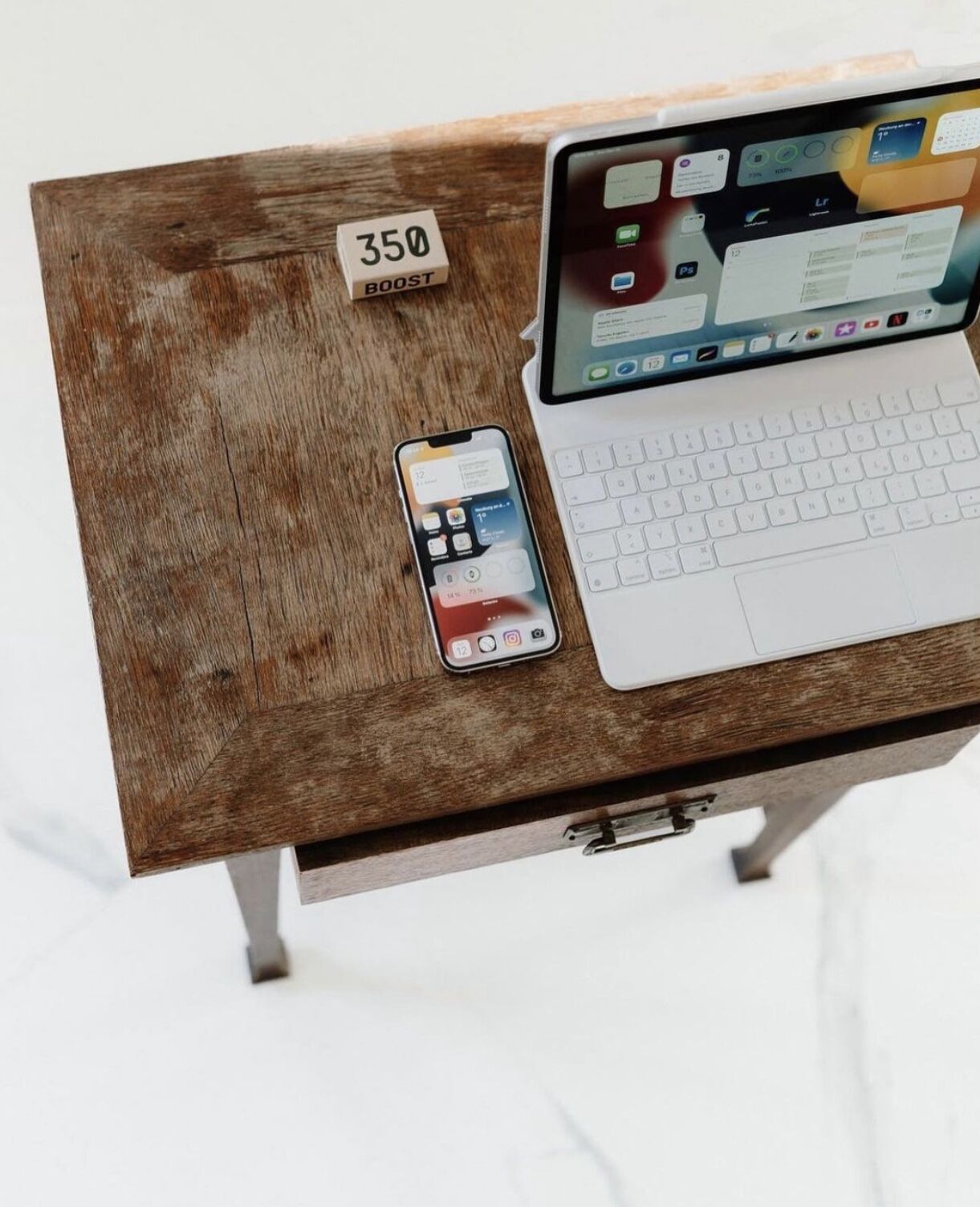 7968291F-5A10-45FB-95CD-CEAB2F2B3EEB Yeezy Box AirPods Case