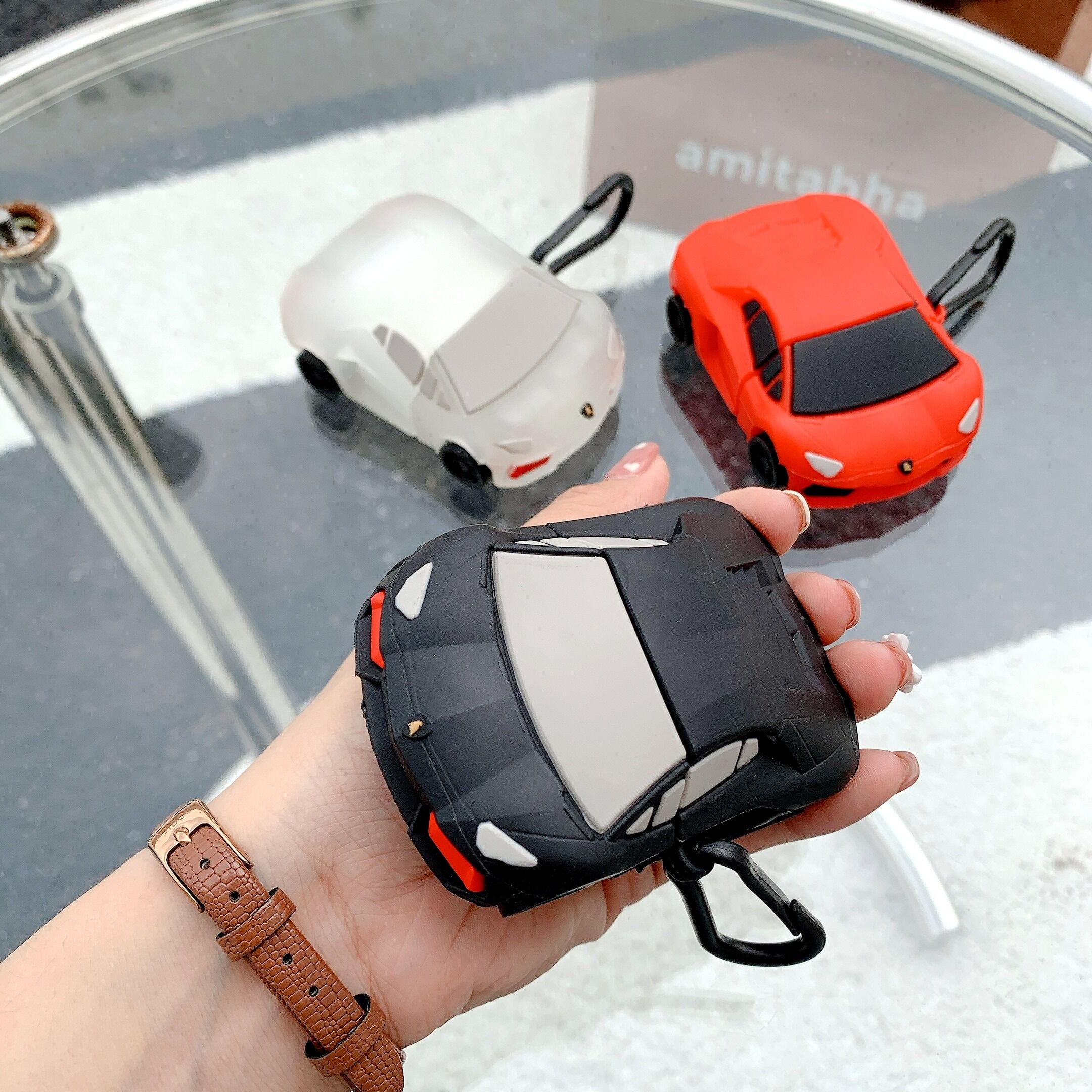sports-car-air-pods-pro-case-for-apple-ai_main-3 Lamborghini AirPods Case
