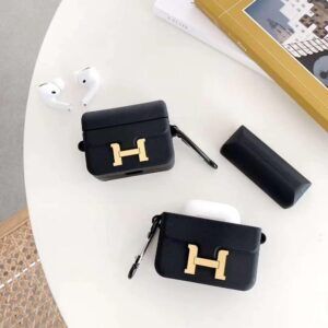 HERMES AirPodsケース Hermès AirPods Pro Case in Gold Swift Leather | Mightychic